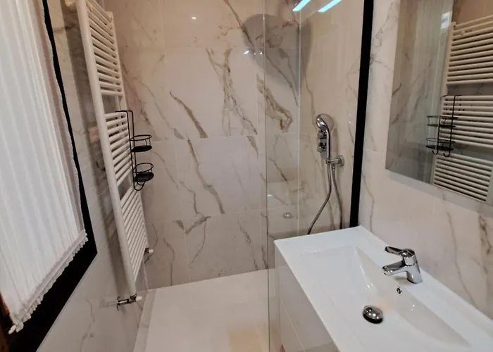 Del Pescatore Villa San Siro (Lombardy)