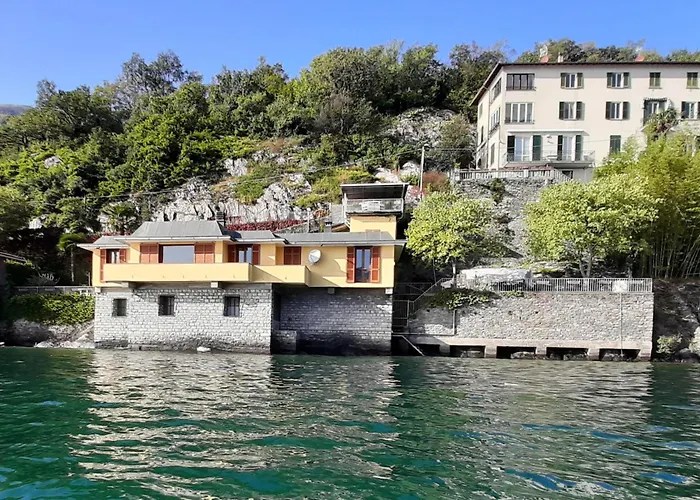 Vila Del Pescatore San Siro (Lombardy)